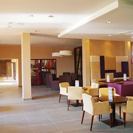 By Desilva Resort 3*